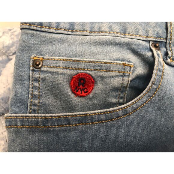 NYC Red MIdRise Stonewashed Womens Jeans - Size 18 - Picture 12 of 14